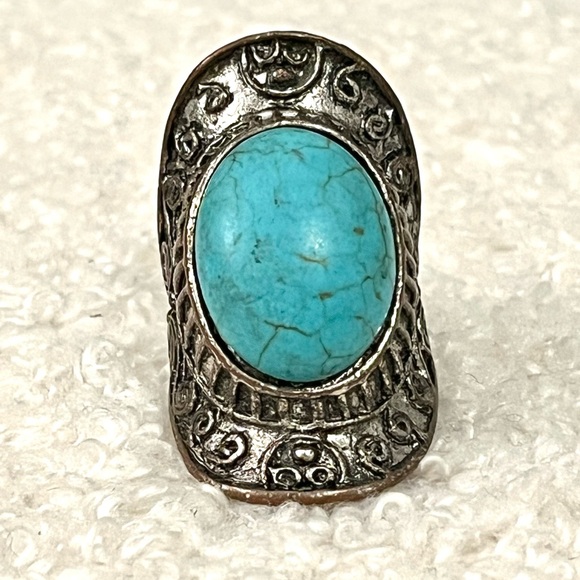 vintage boho engraved silver ring with turquoise stone - Picture 11 of 15